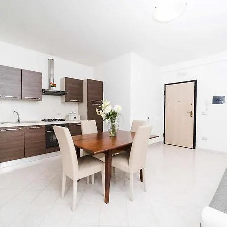 Lägenhet Casa Di Alice By Vivimy